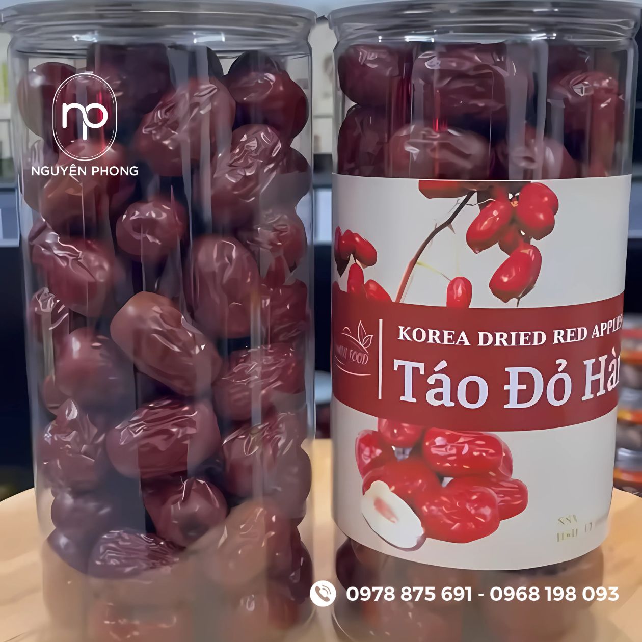 Mẫu tem dán táo đỏ